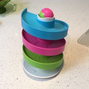 Fat Brain Wobble Marble Run